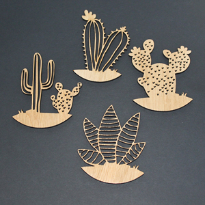 Ensemble de 4 sous-verres design cactus en bois de protection de table élégante et durable pour la décoration intérieure et les cadeaux de boissons - Product Image 1