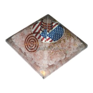 Pyramides d'orgonite en quartz rose avec drapeau américain Style Feng Shui Love Home Decoration Gemstone Spiritual Product - Product Image 1