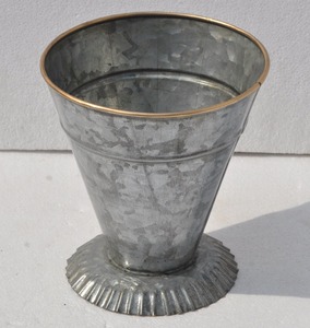 ขาตั้งเค้กชุบสังกะสีเงินการใช้งานงานแต่งงานบ้านโรงแรมร้านอาหารเบเกอรี่การออกแบบใหม่การออกแบบขนาดที่กําหนดเองรูปร่างผลิตภัณฑ์ส่งออก - Product Image 3