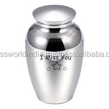 Urna de cremación de metal de estilo americano de Brassworld India Funeral Supplies - Product Image 2