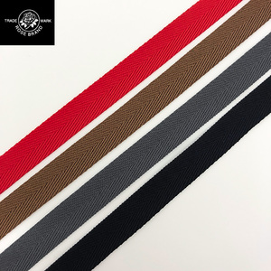 Ruban de fil de polyester 100% de couleur unie extensible - Product Image 1