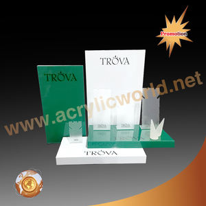 Beau et charmant présentoir de bijoux en acrylique personnalisé Présentoirs de bijoux - Product Image 4