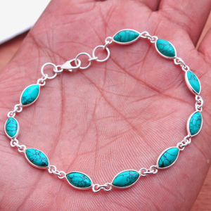 Vente en gros Bracelet chaîne en argent sterling 925 Turquoise synthétique Serti de pierres précieuses Diamant principal en or fabriqué en ligne - Product Image 3