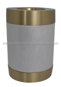 Photophore en bois pour animaux de compagnie par Brassworld inde fournitures funérailles brasworld inde - Product Image 4