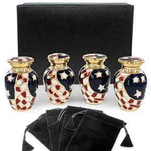 Classic Memorial Blue Fire Juego de 4 cajas de terciopelo ignífugo para mascotas Urnas de cremación Cenizas funerarias Metal Latón/Aluminio para almacenamiento - Product Image 6