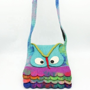 FYN-BG-036 buho bolso fieltro cualificados y mujeres de talento artesanos de Nepal 100% respetuoso del medio ambiente de lana de Nueva Zelanda - Product Image 3