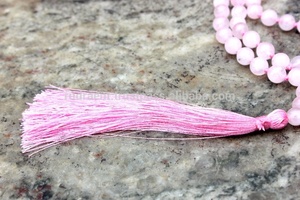 สร้อยมาลาโบโฮทำมือ ประดับด้วยโรสควอตซ์ 108 เม็ด สำหรับการทำสมาธิ ขนาด 8 มม. ลูกปัดมาลาทรงกลมเรียบเนียนจากธรรมชาติ ได้รับการรับรองจากผู้ที่สาม - Product Image 4