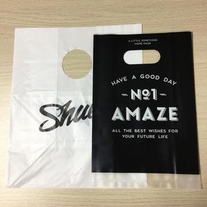 die cut shopping bags/kidney punch handle bags made in Vietnam - Product Image 1