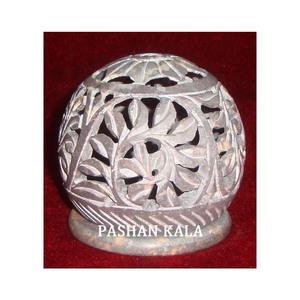 เชิงเทียนหินสบู่โบราณทำมือ - Product Image 1