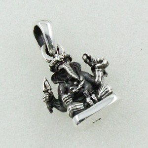 Pendentif en argent massif Lord Ganesha, pendentif en argent sterling 925 pour femmes, bijoux en argent d'Inde - Product Image 2
