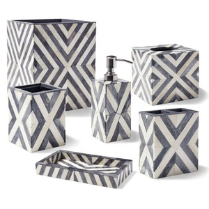 Juego de baño con perlas Madre, acabado mate, 7 piezas - Product Image 3