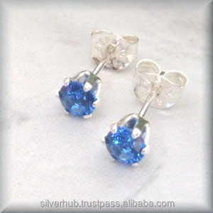 Boucles d'oreilles 925 en argent massif saphir bleu naturel, bijoux faits à la main, belles pierres précieuses - Product Image 1