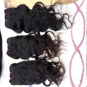 100% cheveux humains vierges véritables 8 "-36" tissage d'extensions de cheveux vierges indiens non transformés, vente en gros de cheveux humains ondulés naturels - Product Image 4