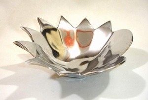 Bol de service et de soupe profond en aluminium brillant et poli Vente à chaud Nouvelle arrivée Bol de service de luxe pour comdiments - Product Image 2