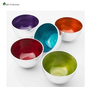 Juego de 5 Tazones Redondos de Aluminio de Diseño Elegante, Acabado Multicolor para Hogar y Hotel, Calidad Premium al por Mayor a Bajo Precio - Product Image 1
