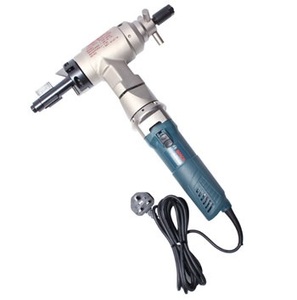 Machine à chanfreiner les tuyaux LFMP-3000 en provenance d'Inde - Product Image 1