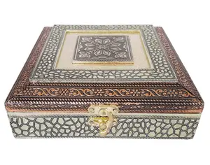 Kotak Suvenir Pernikahan Buatan Tangan Kayu Desain Warna Perak Antik | Kotak Coklat | Kotak Hadiah dengan Harga Yang Baik