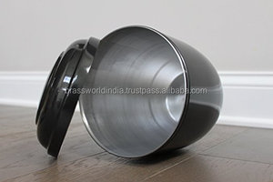 Urna de cremación de acero negro de estilo americano de Brassworld India Funeral Supplies - Product Image 2