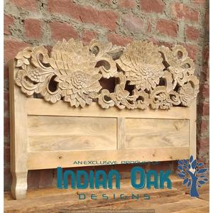 Tête de lit en bois sculpté antique - Product Image 2