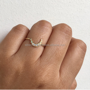 Bague en opale de croissant de lune véritable, or jaune massif 14 carats, fabricant de gros - Product Image 1