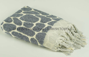 Handloom Turc Serviette À La Main serviette de luxe tissé à la main motifs classiques - Product Image 3