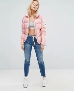 Manteaux et vestes matelassés en satin gris foncé à col haut, respirants, épais, à rayures, pour femmes en grande taille, pour l'hiver - Product Image 1