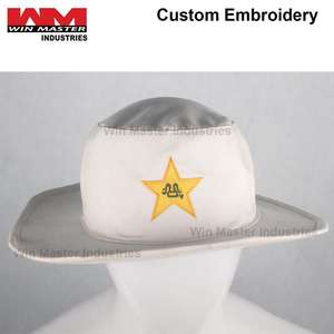 Sombrero deportivo blanco con bordado personalizado - Product Image 2