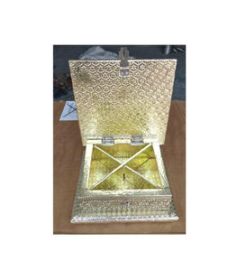 Caja de regalo de madera de lujo de alta calidad con diseño personalizado - Product Image 4