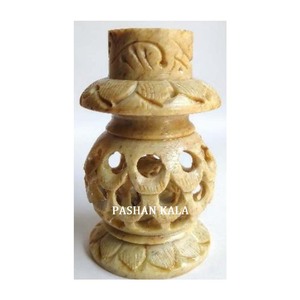 Porte-encens en pierre ollaire design - Product Image 1