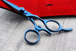 6นิ้วสีฟ้าญี่ปุ่นสแตนเลสหมุนแหวนตัดผมกรรไกร - Product Image 2