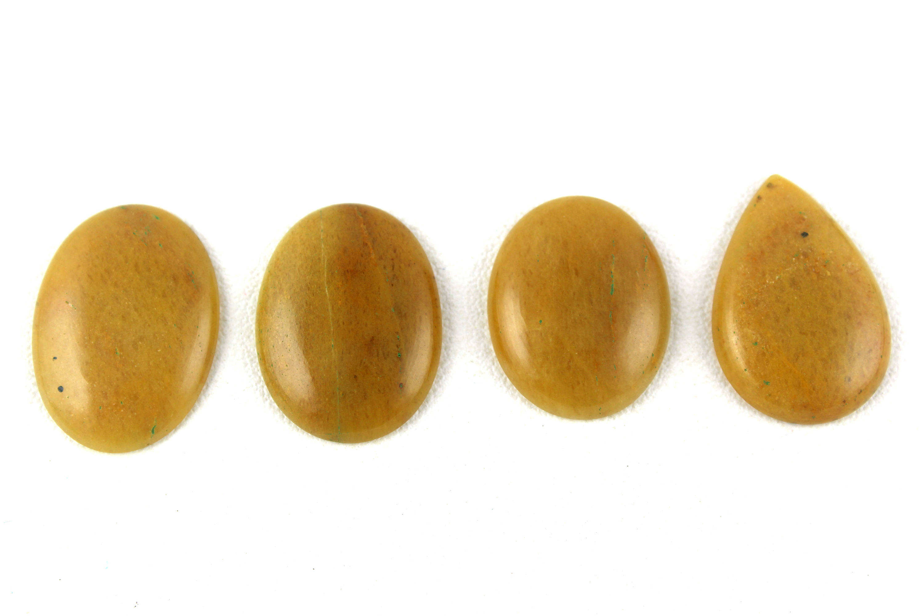 สีเหลือง