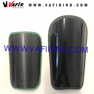 Espinillera de fútbol de fibra de vidrio de carbono de alta calidad - Product Image 5