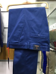 Pantalones de Hombre de Moda, Corte Ajustado, Elásticos, Color Caqui - Product Image 2