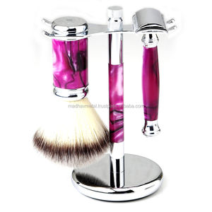 Kit de rasage sur mesure, rasoir, offre spéciale - Product Image 1