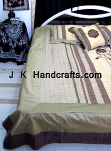 Wholesale Handmade Bedding Set - Product Image 2