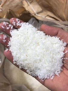 Noix de coco desséchée faible en gras/haute teneur en gras/qualité fine/qualité moyenne fournisseur du Viet Nam - Product Image 4