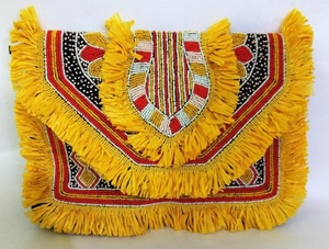 Sac messager en toile pour femme, design bohème indien, fait à la main, élégant, pochette à bandoulière pour les soirées, les courses, les fêtes, vente en gros - Product Image 4