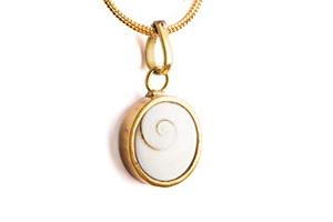 Gomati chakra colgante forma redonda colgante Grabado Cho Ku Rei símbolo de poder piedra preciosa natural chakra curación colgante - Product Image 3