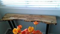 Meuble antique, table console en bois massif à bord naturel avec pieds en fer, table console pour couloir