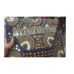 Bolso de mano con cuentas de moda para fiestas nocturnas con cierre de cremallera - Product Image 1