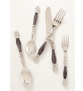 Ensemble de couverts de mariage en acier inoxydable avec poignée en os Ensemble de couverts en métal écologiques durables de 5 pièces parfait pour les cadeaux - Product Image 1