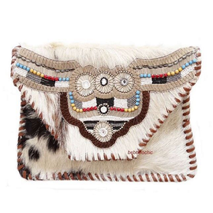 Bolso de mano tipo sobre de cuero estilo INS vintage gitano, con pelo de cabra, cuentas blancas, cierre de cremallera y broche, logotipo personalizado - Product Image 1