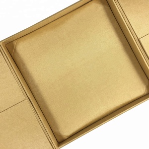 Boîte d'invitation de mariage personnalisée en tissu de soie embelli décorations de mariage élégantes - Product Image 2