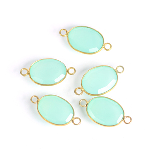 Aqua Chalcedony 18X13 MM Oval Gemstone Bisel Charms Conector Doble Bail Loop Chapado en oro - Product Image 5