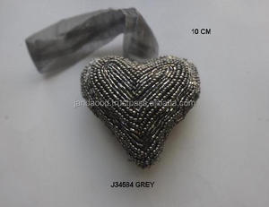 Adorno Navideño de Cuentas de Vidrio en Forma de Corazón Gris en Oferta, 10 cm, Disponible en Todos los Colores y Tamaños, Adorno Colgante para Árbol de Navidad - Product Image 2