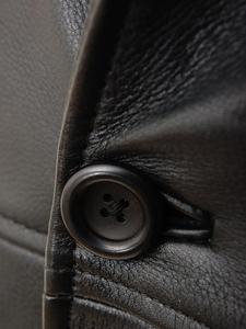 Veste d'hiver frigorifique sur mesure pour hommes et femmes en cuir noir avec fourrure de mouton - Product Image 3