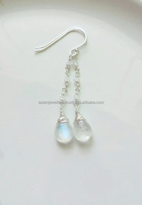 ต่างหูมูนสโตนสีรุ้งเงินแท้ 925 ต่างหูพลอยเงินแท้ งานแฮนด์เมด เครื่องประดับเงิน - Product Image 1