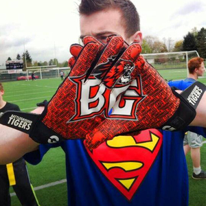 Gants de football américain personnalisés avec conception légère et respirante et poignées confortables Équipement de sport de qualité supérieure - Product Image 1