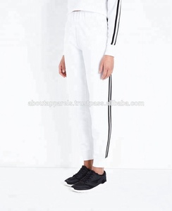 Cheaper New Design Custom Plain Blank Tracksuit Soccer Training Tracksuit, White Side Stripe Joggers Breathable Sweatsuit