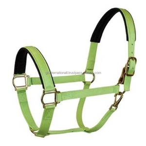 Licol de cheval en nylon de meilleure qualité avec raccords en laiton accessoires réglables personnalisés Licol de cheval en nylon léger - Product Image 1